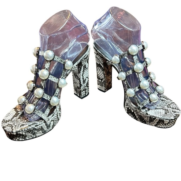 Karl lagerfeld Paris Africa Pearls black white 2 tone snake size 8 - Picture 5 of 11